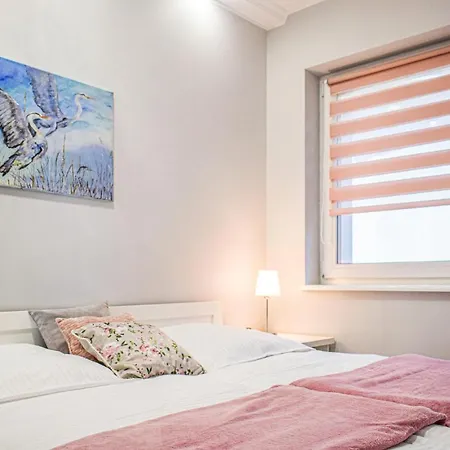 2 Bedroom Beautiful In Σπίτι διακοπών *